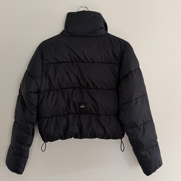 ALO Yoga Gold Rush Black Puffer Jacket - Picture 9 of 11